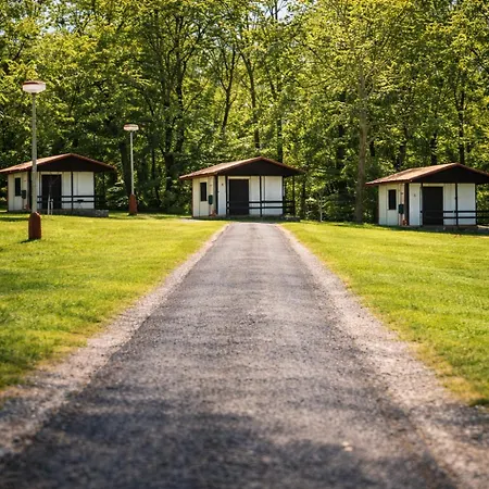 Autocamp Kosmonosy Campingplatz *